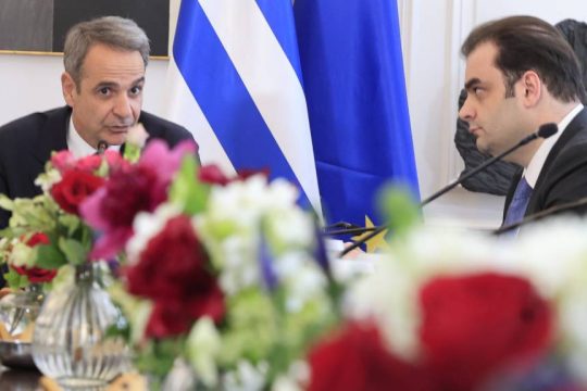 Η κοινή γνώμη κατά της οικονομικής πολιτικής